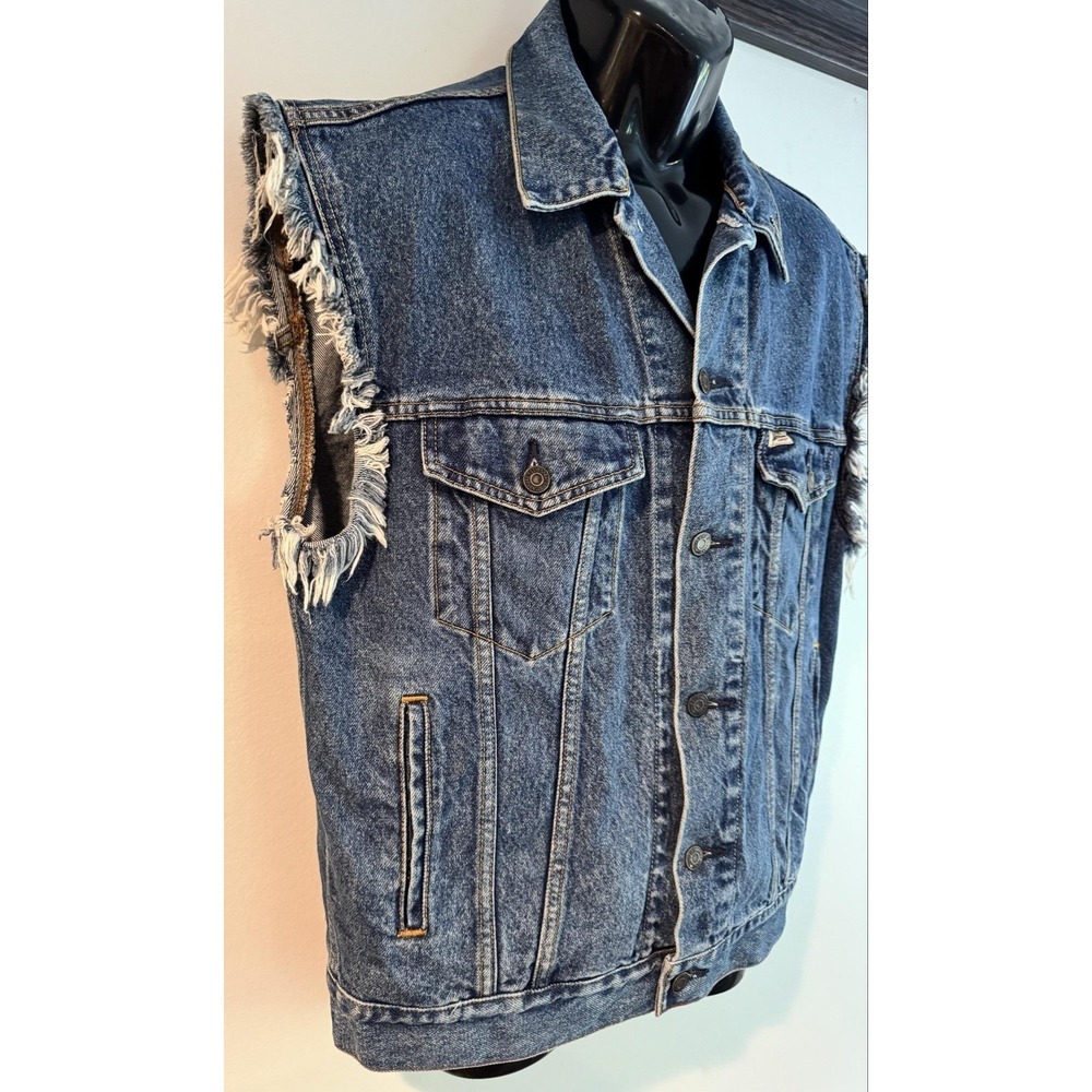 Levi Signature Vest Mens M Blue Denim Biker Cutoff Batwing Skull Back Patch - Picture 3 of 16